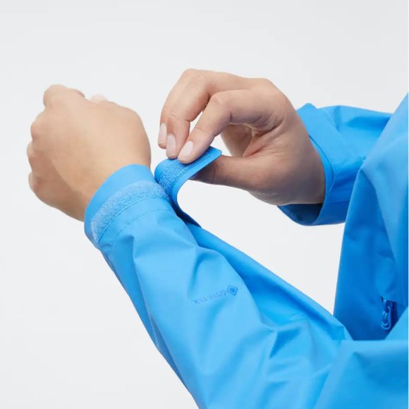 MEC Gore-Tex Flash Cloud Women's Raincoat - Picture 11 of 17